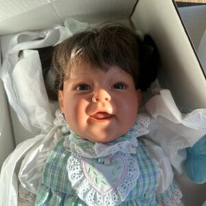 Lee Middleton Doll - Birthstone Babies Collection - March